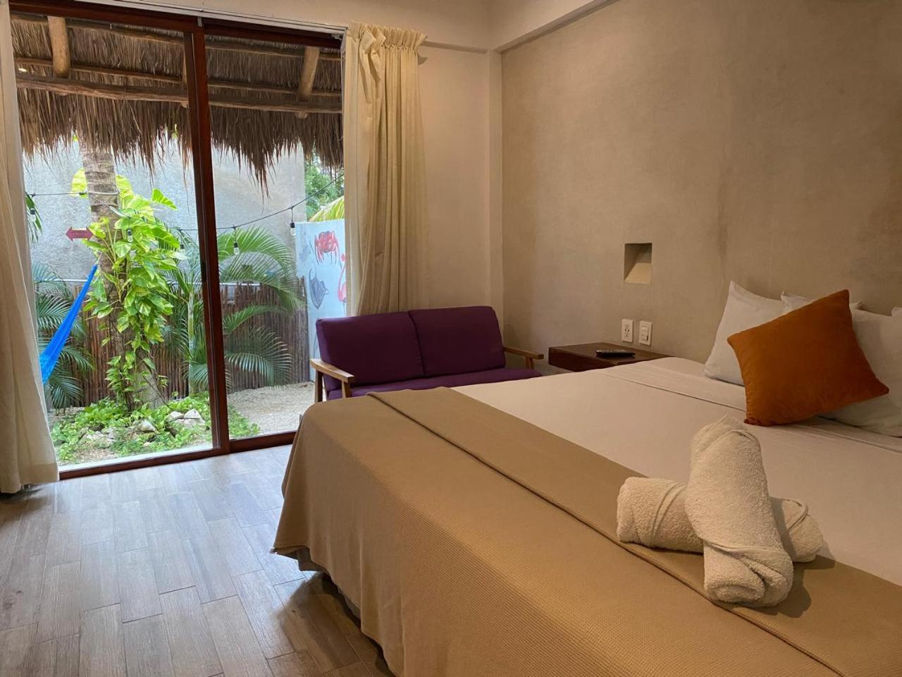 Hotel Pelecanus Suites Holbox Exterior photo